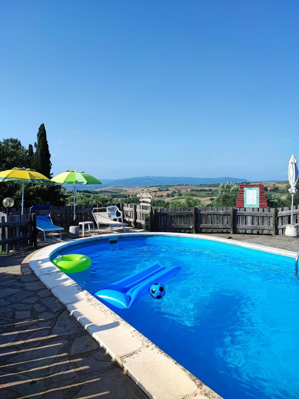 Agriturismo Podere Cherzo Cinigiano Buitenkant foto